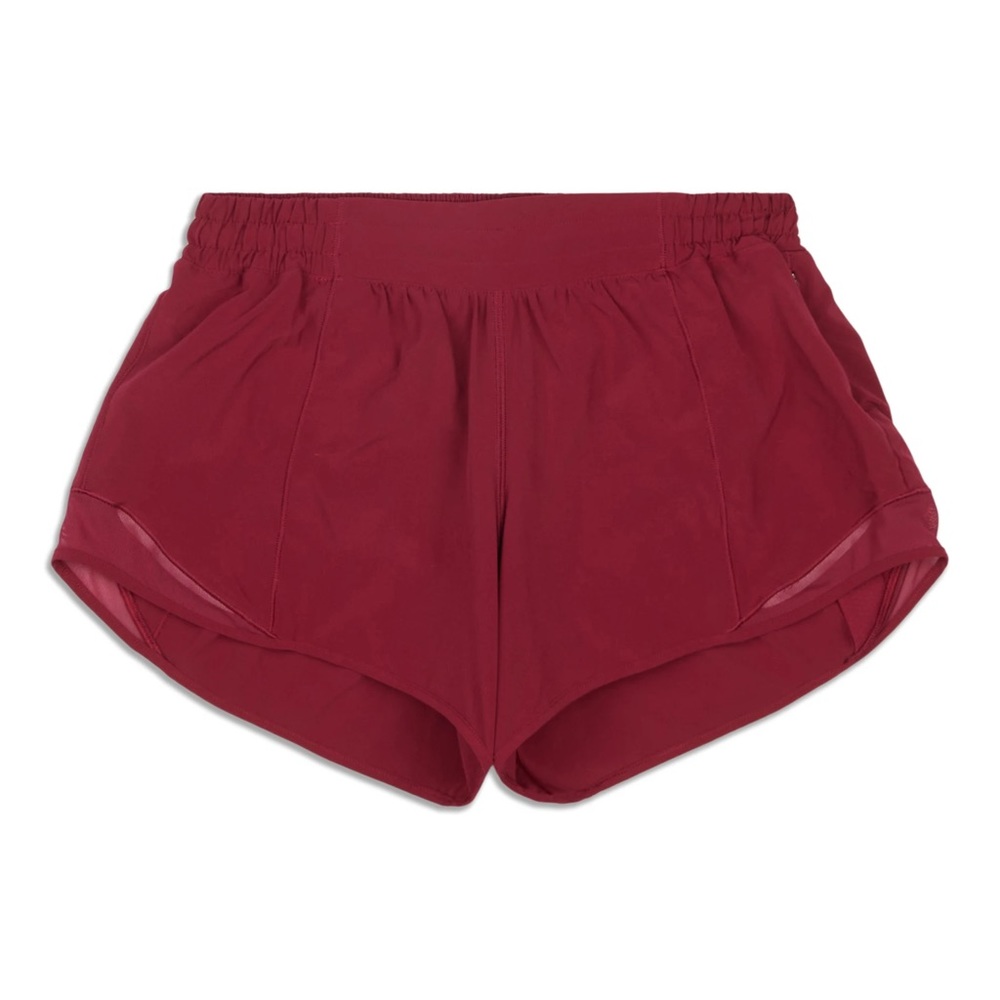 Lululemon Hotty Hot Low Rise Short